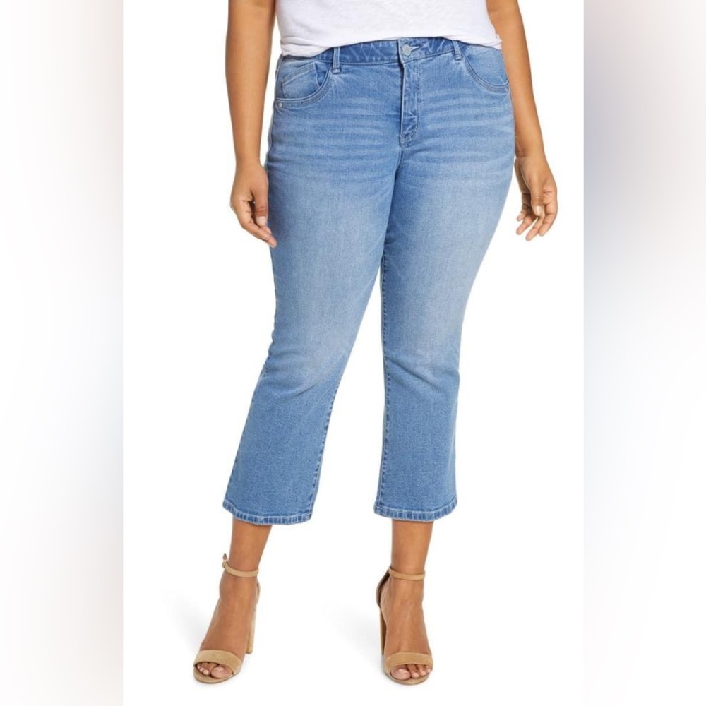 WIT & WISDOM | High Waist Flare Jeans | 8